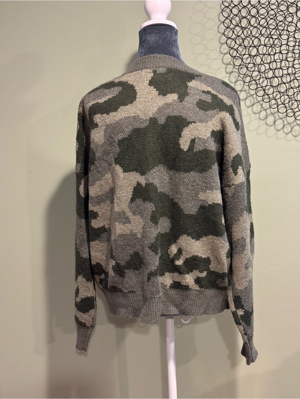 Lucky Brand Camo Cardigan Sweater Wool Blend Buttons Oversized V-Neck XL - Picture 4 of 6